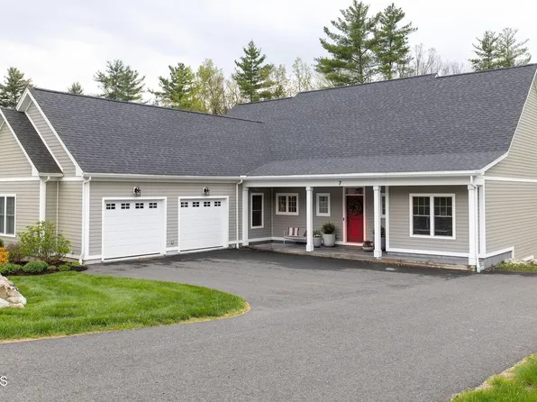 7 Thrushwood Ln, Great Barrington, MA 01230