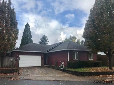 948 Hazelnut Ln, Springfield, OR, 97478