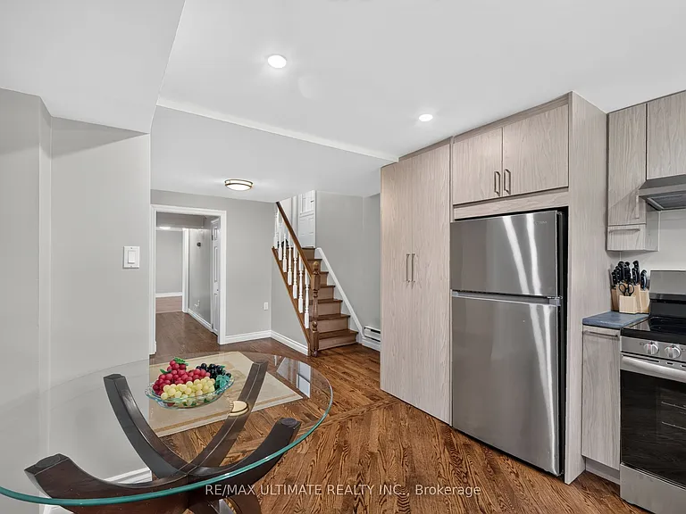 20 Wye Valley Rd #BASEMENT — Photo 11