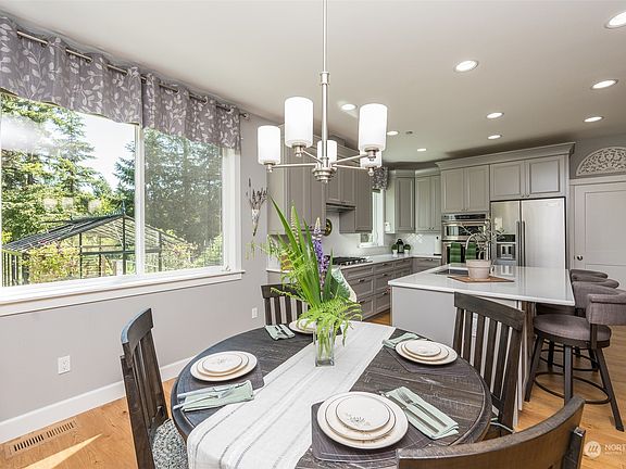 5th image of 22118 66th Avenue E