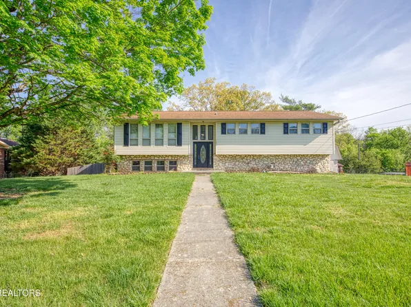 7624 Sagefield Dr, Knoxville, TN 37920