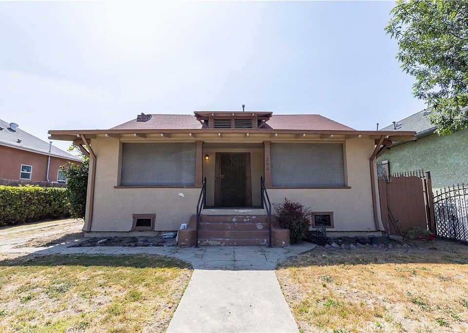 1st image of 206 S Soto St