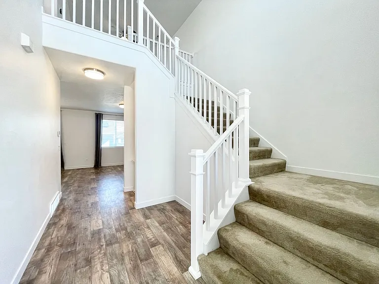 3066 S Red Pine Dr — Photo 2