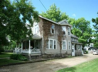 1002 S Park St, Kalamazoo, MI