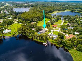 19219 Blount Rd, Lutz, FL 33558