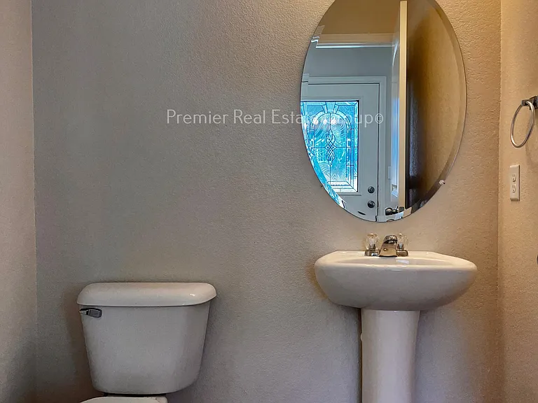 2179 Saint Claire Park Aly — Photo 13