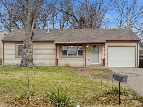 3545 SW Devon Ave, Topeka, KS 66611
