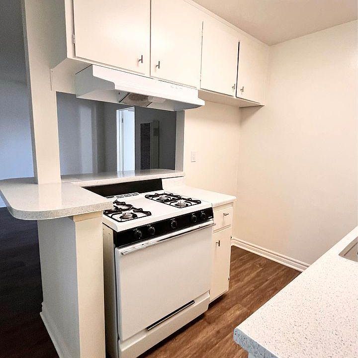 Tropical Breeze Apartments 11234 Ferina St Norwalk CA Zillow