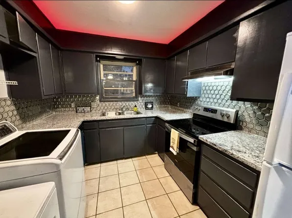 5506 13th St APT A, Lubbock, TX 79416