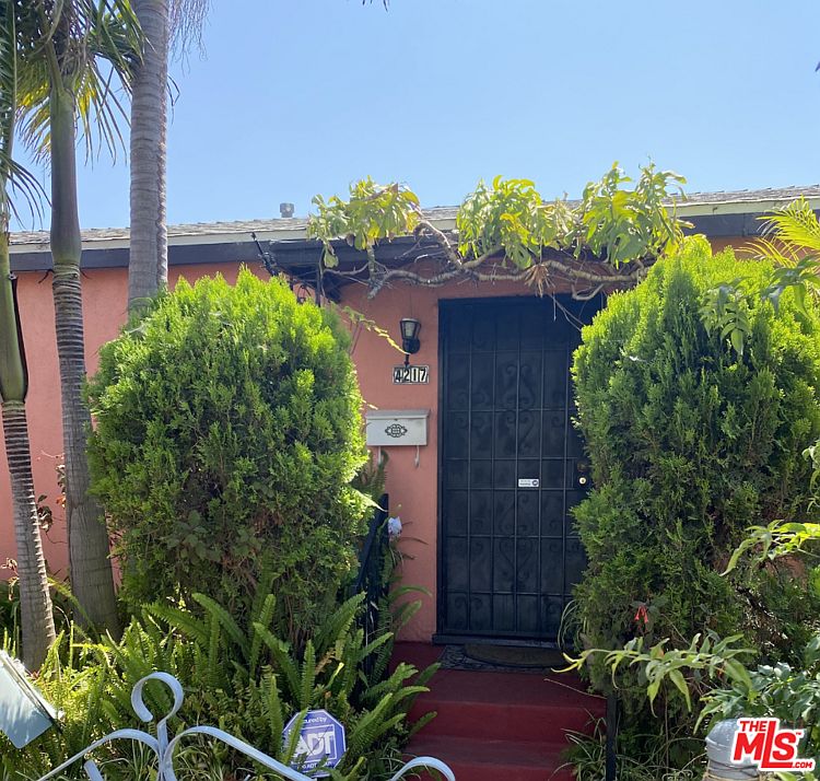 1st image of 4217 S Centinela Ave