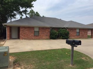 33 Dawn Cir APT B, Longview, TX 75605