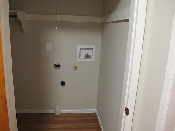 2nd image of 217 N Kenwood St APT C