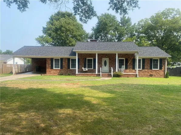 4809 Roby Dr, Archdale, NC 27263