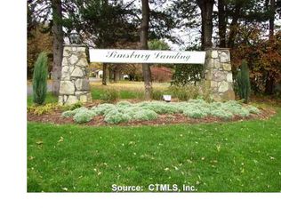 46 Simsbury Lndg, Simsbury, CT 06070