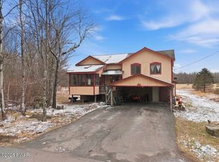 152 Boulder Rd, Lake Ariel, PA 18436