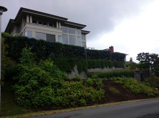 2109 NW 96th St, Seattle, WA 98117