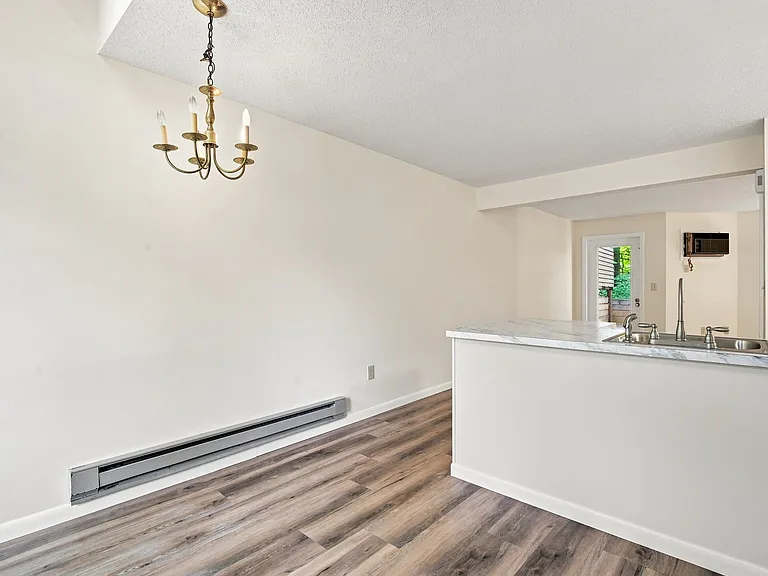44 Tolland Ave #20 — Photo 4