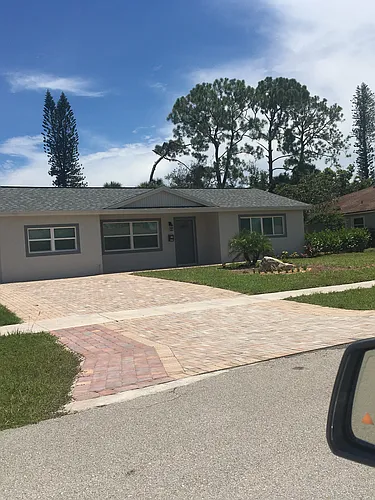 3372 Poinciana St Photo 1