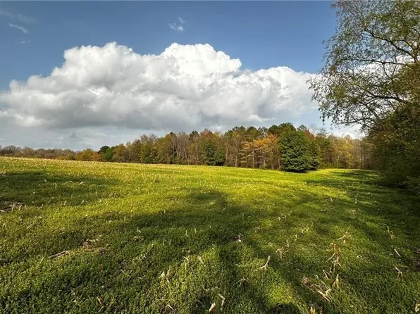 446 Anderson Farm Rd, Ronda, NC 28670