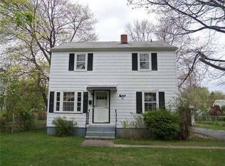130 Chesterton Rd, Rochester, NY 14626