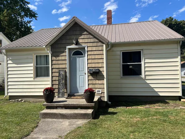 1106 Charles St, Huntington, IN 46750