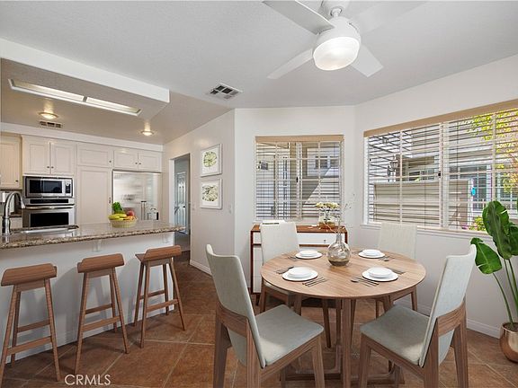 3rd image of 33072 Ocean Rdg