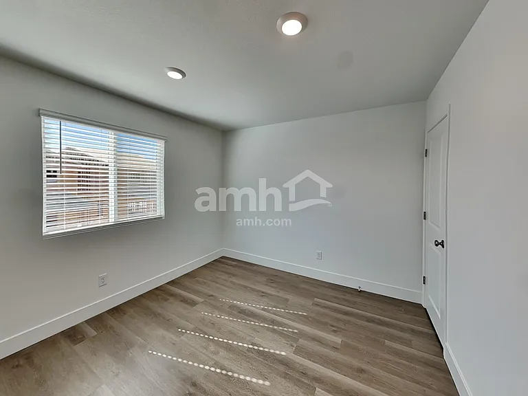 5789 Morgans Mile St — Photo 13