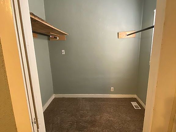 3rd image of 1109 N 1st St