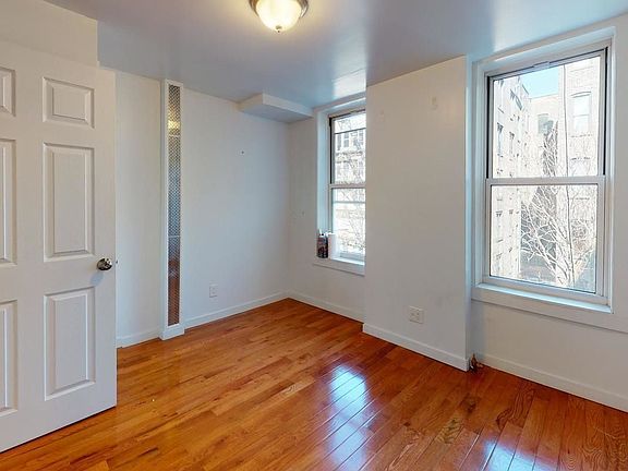 5th image of 125 E 7th St APT 4E
