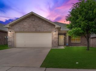 5708 Sapphire Pool Trl, Fort Worth, TX 76244
