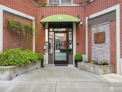 413 NE 70th Street #302, Seattle, WA, 98115