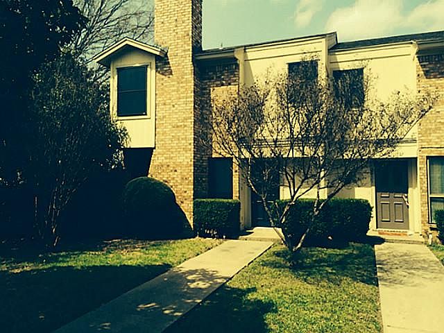 1st image of 2433 Kingsford Ct