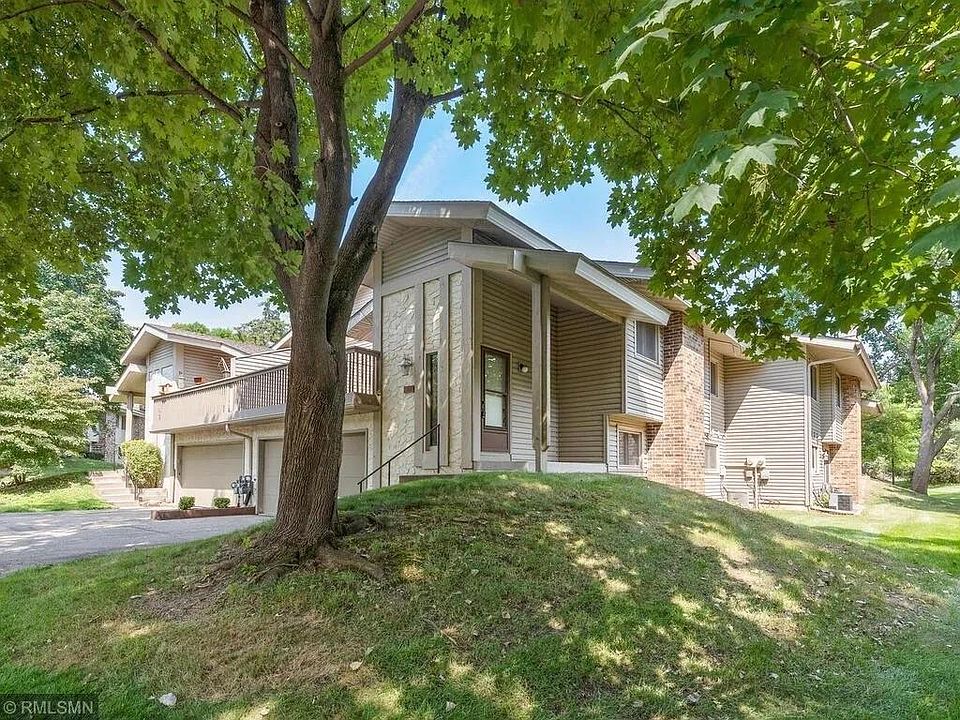 1st image of 9803 Dorset Ln