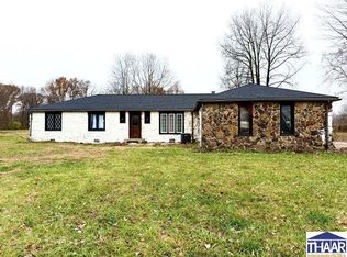 405 S Main St, Hymera, IN 47855