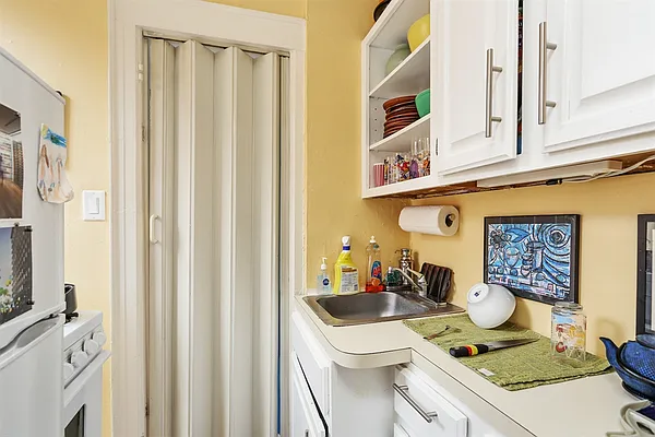 Rented by Corcoran | media 21