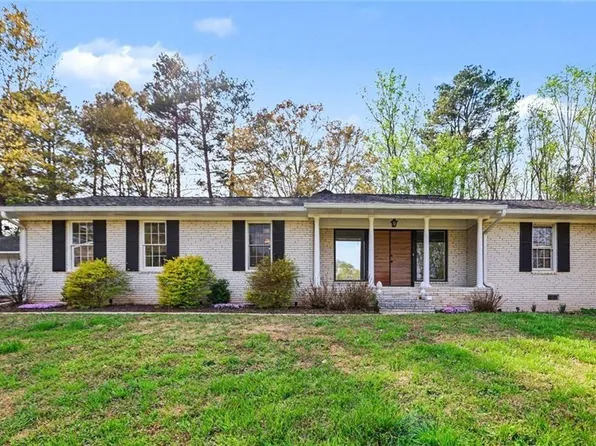 4576 Driftwood Dr, Austell, GA 30106