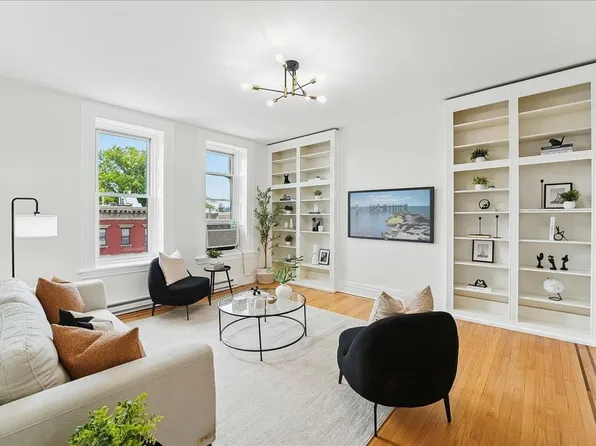 821 Washington St APT 5, Hoboken, NJ 07030