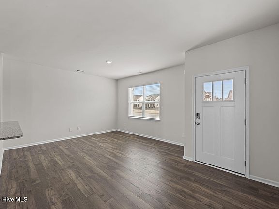 5th image of 2023 Clock Road