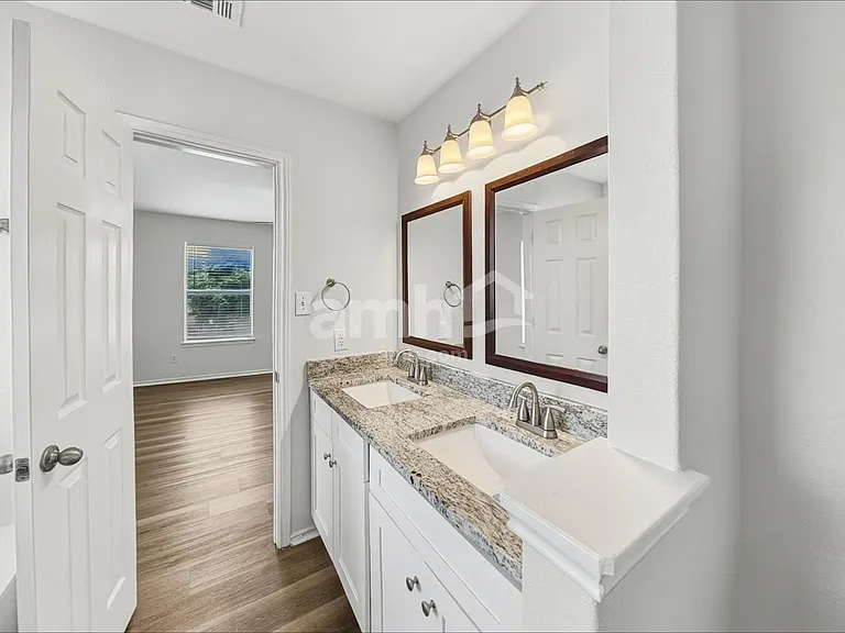 10815 Canter Spur — Photo 12
