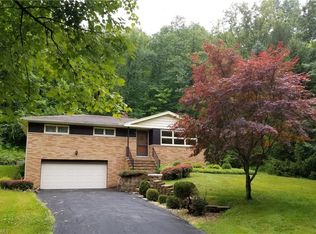 9210 Brookside Rd, Independence, OH 44131