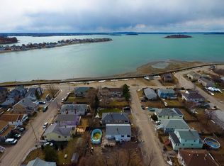 190 Newport Rd, Hull, MA 02045