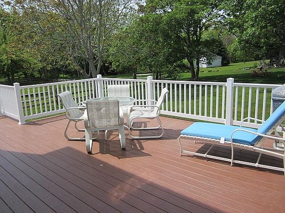 deck overlooking private backyard