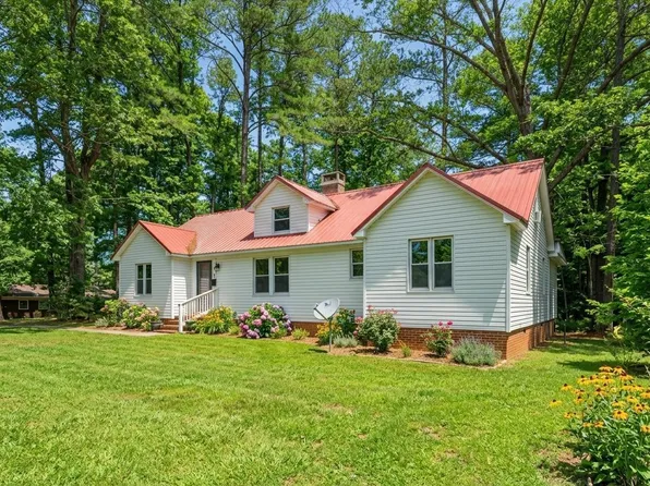 210 Monroe St, Sanford, NC 27330