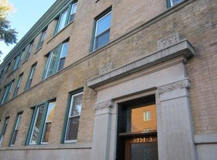 3951 N Greenview Ave, Chicago, IL 60613