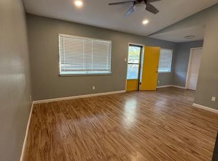 2102 Deadwood Dr, Austin, TX 78744