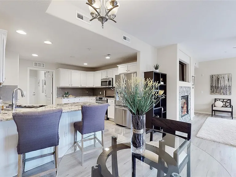 11331 Xavier Dr #103 — Photo 4