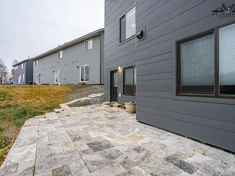 1165 E Westpoint Dr — Photo 10
