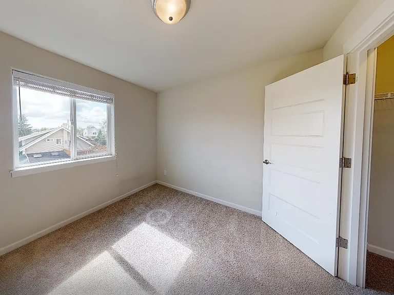 3330 S Holly St — Photo 11