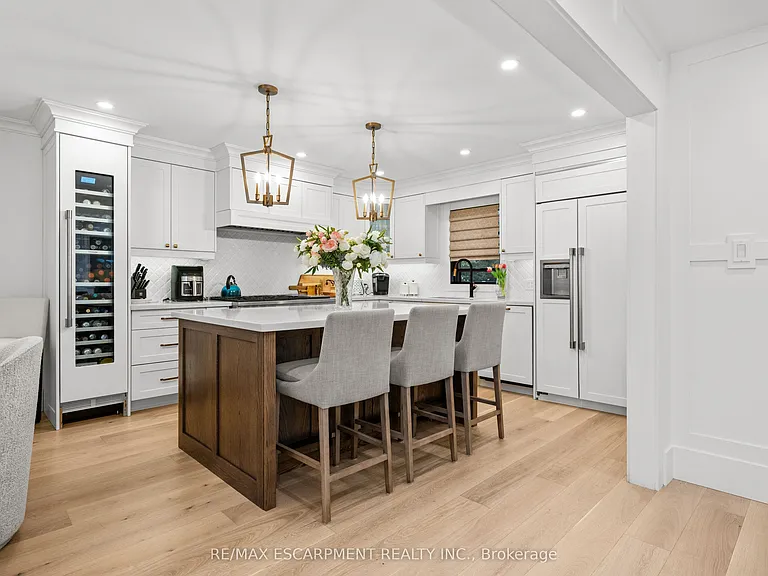 1390 Halifax Pl — Photo 17