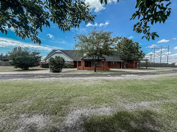 1690 W Us Highway 70, Plainview, TX 79072